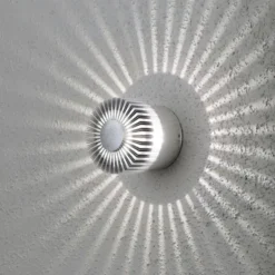 Konstsmide Monza vägglykta 3W LED, anodiserad 9cm