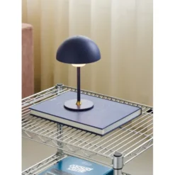 Halo Design Moon Light bordslampa Blå