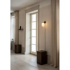 Watt & Veke Noor vägglampa