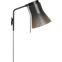 Secto Design Petite vägglampa, svart 37cm
