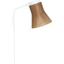 Secto Design Petite vägglampa, valnöt 37cm