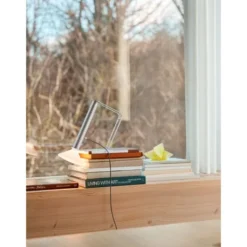 Muuto Piton portabel bordslampa Aluminum