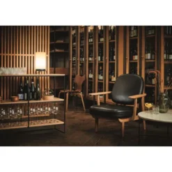 Fritz Hansen PM-02 PM-02, Opal/black