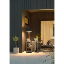 Konstsmide Pomezia golvlampa RGB, svart