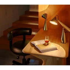 Tom Dixon Pose Portabel bordslampa Gold