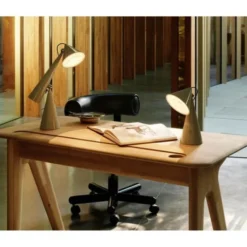 Tom Dixon Pose Portabel bordslampa Putty