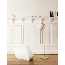 Muuto Pull golvlampa, natur 150cm