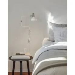 Co Bankeryd Ray vägglampa, vit/silver 57cm