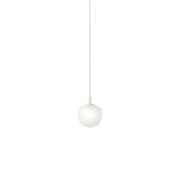 Muuto Rime pendel, vit/opal 12cm