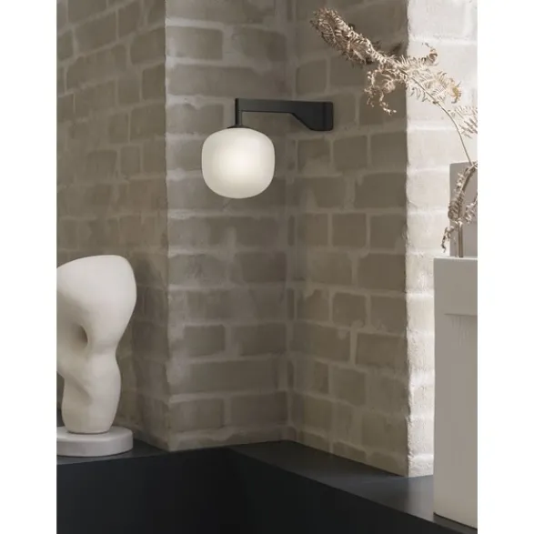 Muuto Rime vägglampa, Black