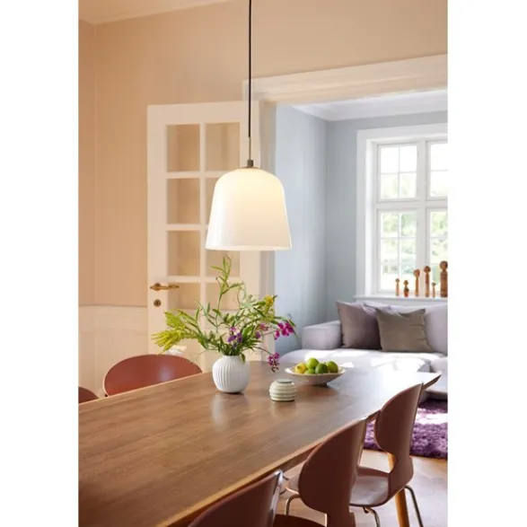 Halo Design Room 49 Pendel Opal/mässing Ø30