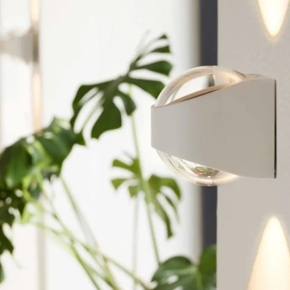 LOOM Saga Vit IP65 Vägglampa