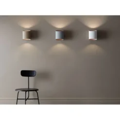 Belid Sinne G9 vägglampa, vitstruktur/mässing