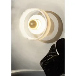 Tom Dixon Stone vägglampa LED, vit marmor/mässing