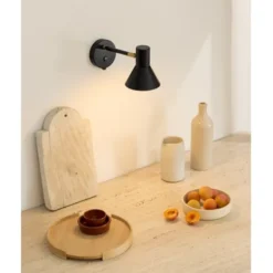 Halo Design Style vägglampa Svart/Antik