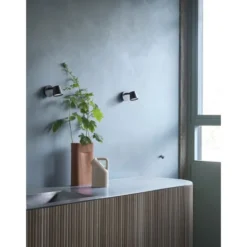 Muuto Tip Wall Lamp - Black