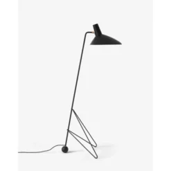 &tradition Tripod HM8 golvlampa, svart 134cm