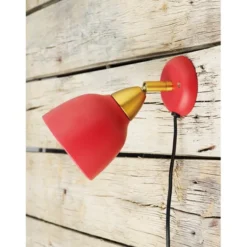 Superliving Urban Short Vägglampa Raspberry red