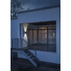 Konstsmide Vale vägglykta, svart/koppar