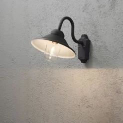 Konstsmide Vega vägglykta, svart