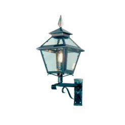 Westal Viresjö vägglampa m smidesarm, koppar/svart